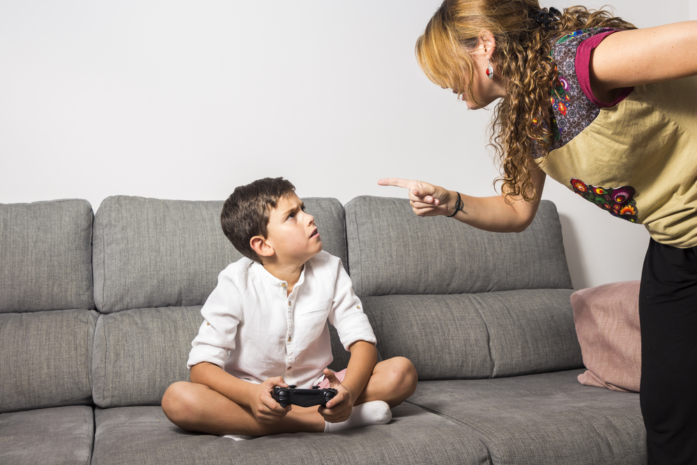 „Като пораснеш,  ще разбереш“: 4 фрази, с които родители рушат самочувствието на децата 