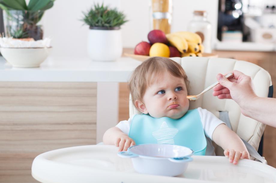 Как да научим бебето да харесва различните вкусове и аромати
