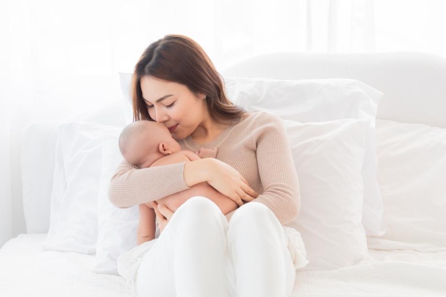 Първите часове и дни след раждането: какво да очаквате 