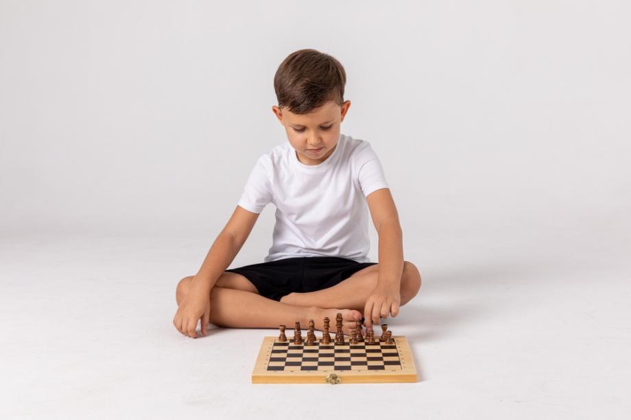 Защо е полезно да научим децата на шах